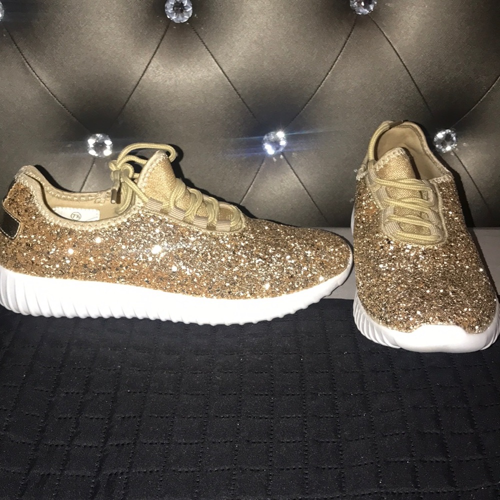 GLITTER SNEAKERS